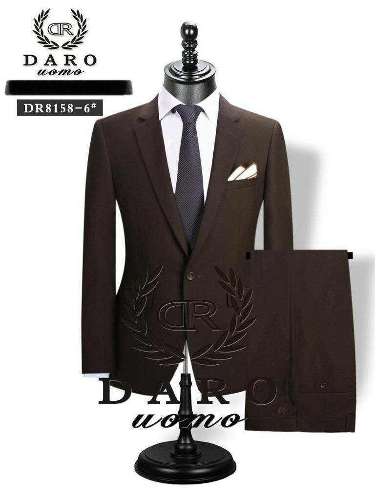 Two piece Daro suit