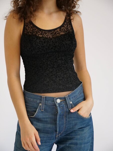 Corsets en dentelle noire