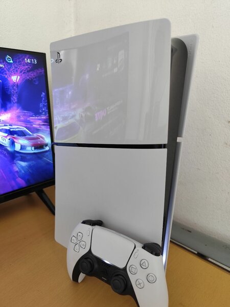 PS5 SLIM