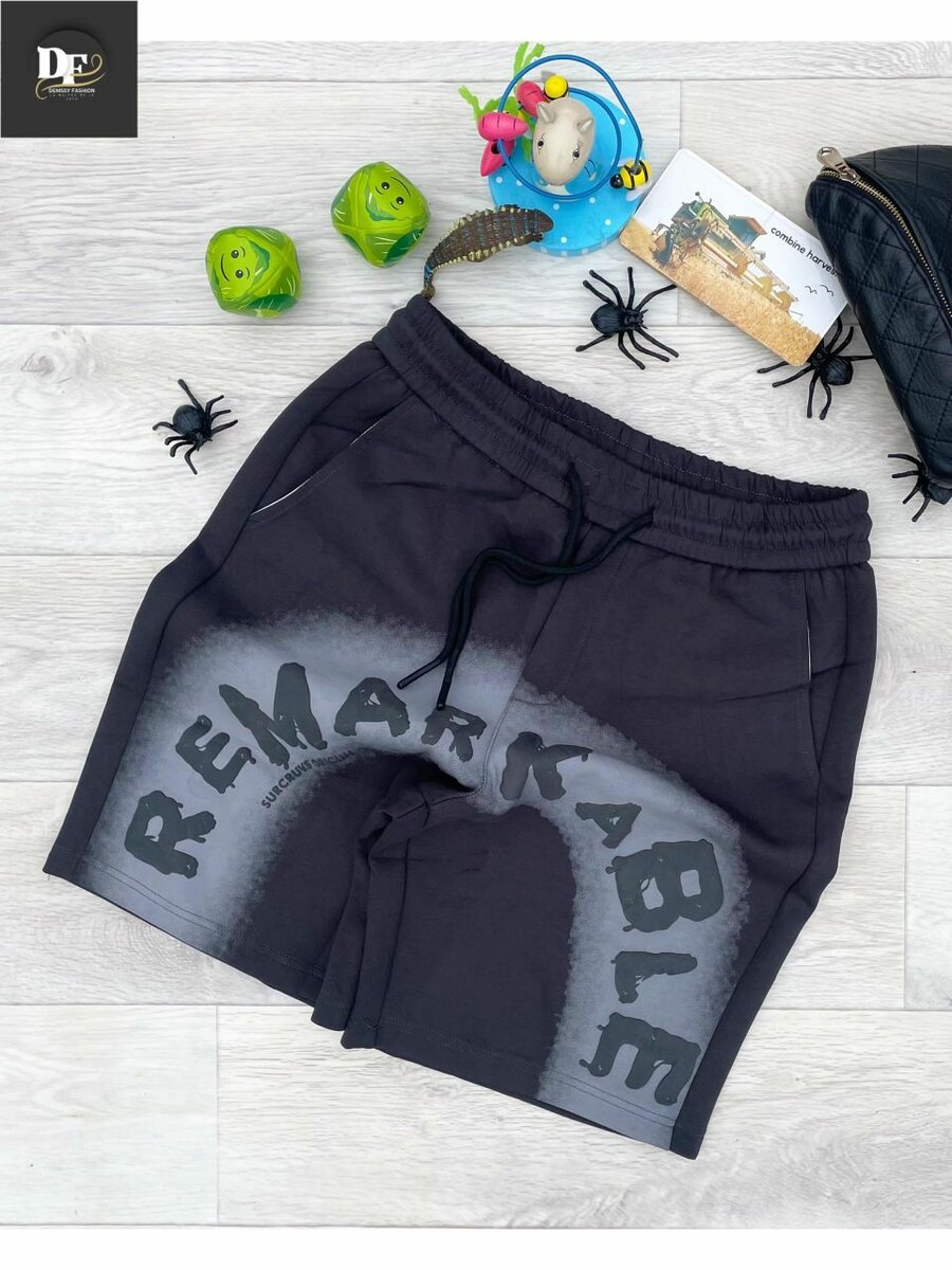 Shorts REMARKABLE décontractés