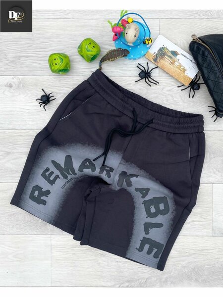 Shorts REMARKABLE décontractés