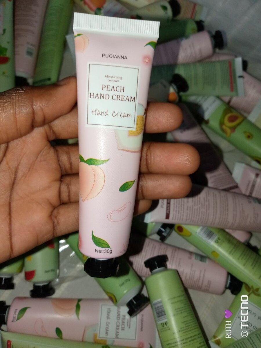 Crème Mains Pêche Hydratante