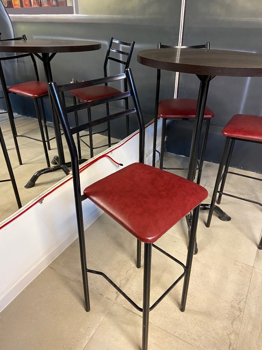 Столы пр 5000(10шт)   Стулья по 1500 (45шт)