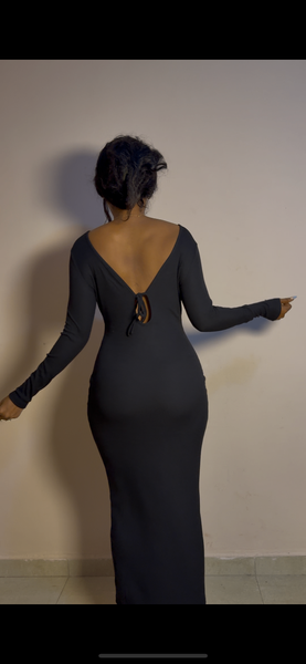 Robe longue noire élégante