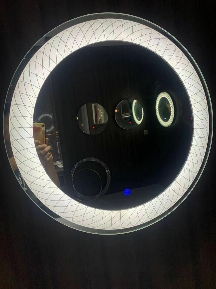 LED MIRROR