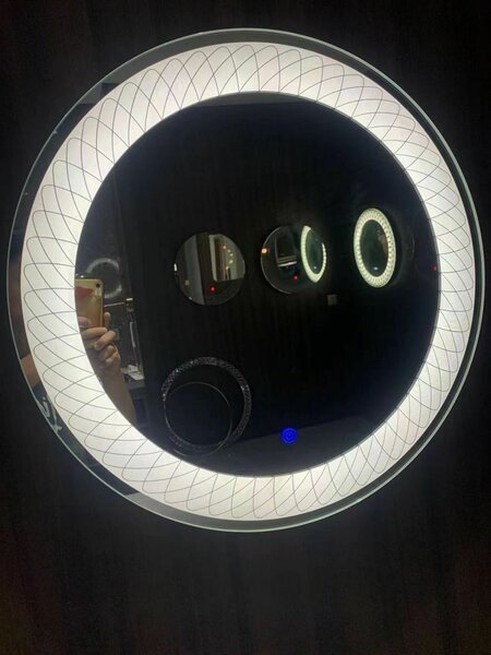 LED MIRROR