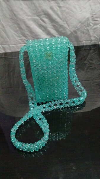 Sac à bandoulière perlé