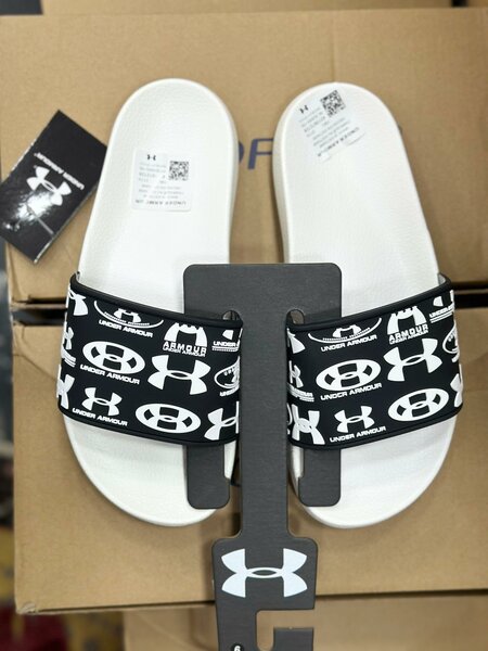 Tappettes UNDER ARMOUR