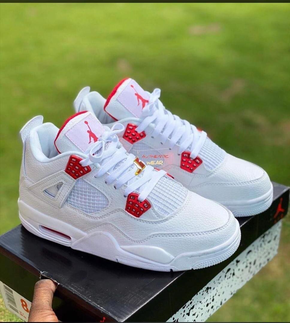 Jordan 4