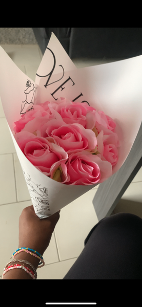 Bouquet de roses roses