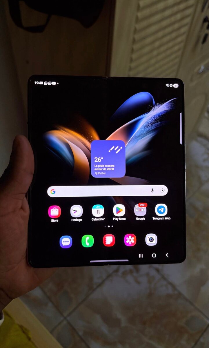 Samsung Galaxy Z Fold4