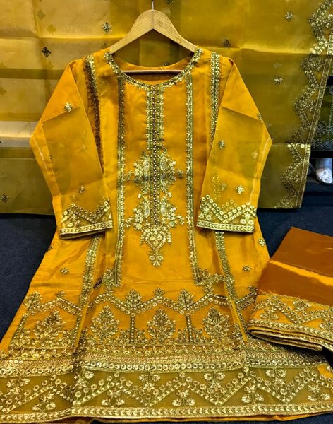 Fancy 3pc suit