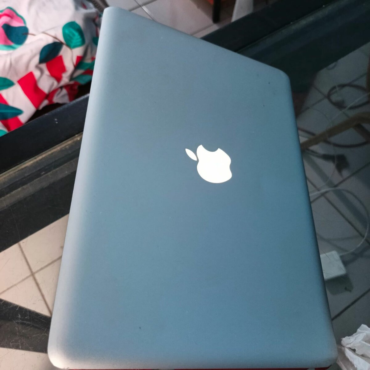 MacBook Pro Rouge Brillant