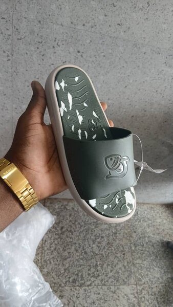 Claquettes Confort Homme