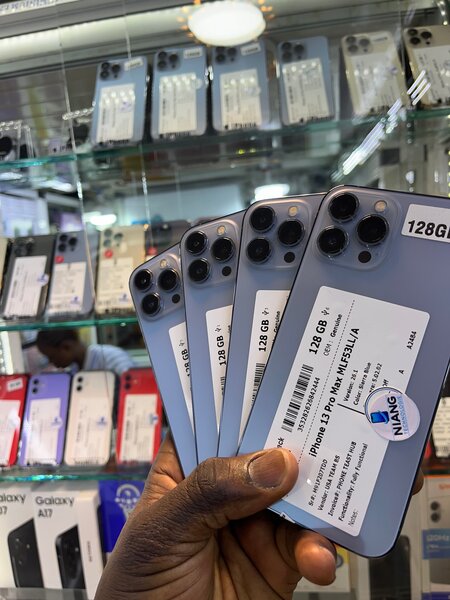 iPhone 13pro Max 128Go  Quasi