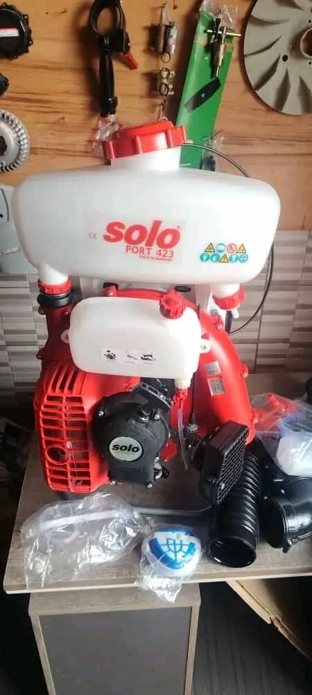 Pulvérisateur à dos motorisé