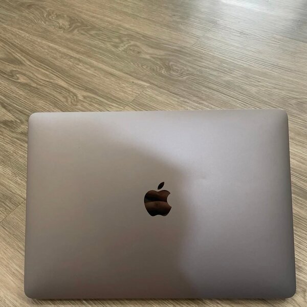 MacBook Pro 2020 | i7