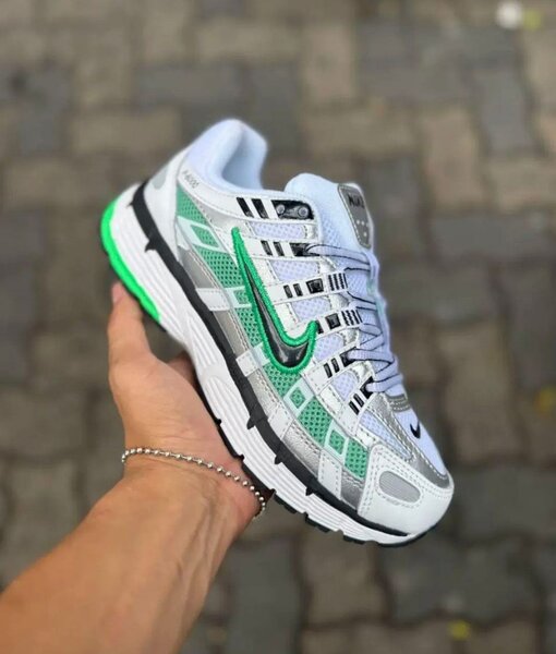 Chaussures de sport tendance