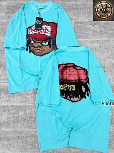 Tee-shirts