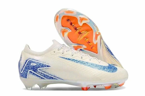 Chaussures de football tendance