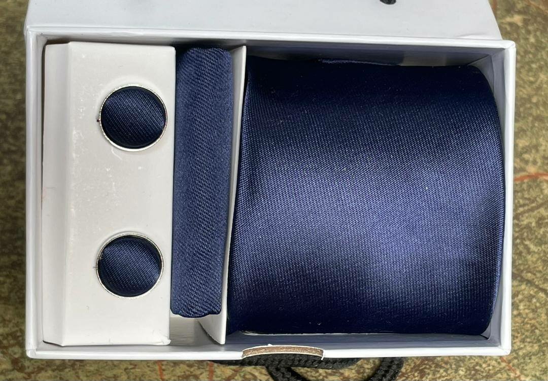 Coffret Cravate Homme Élégant