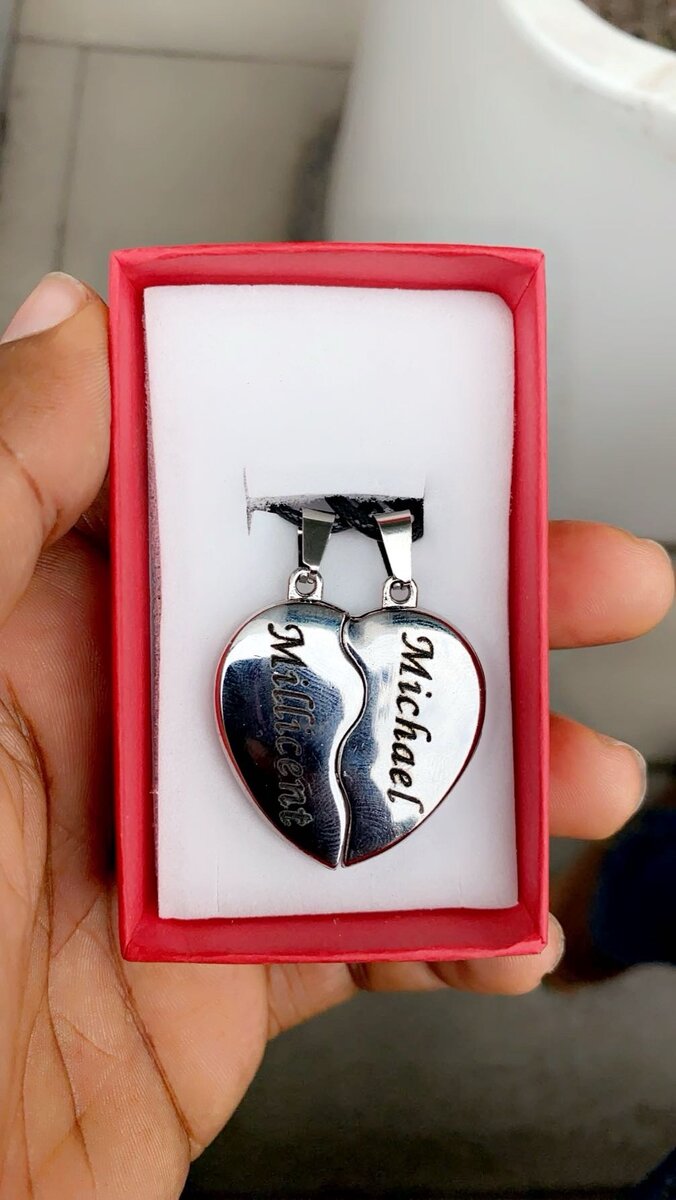 Couple love necklace