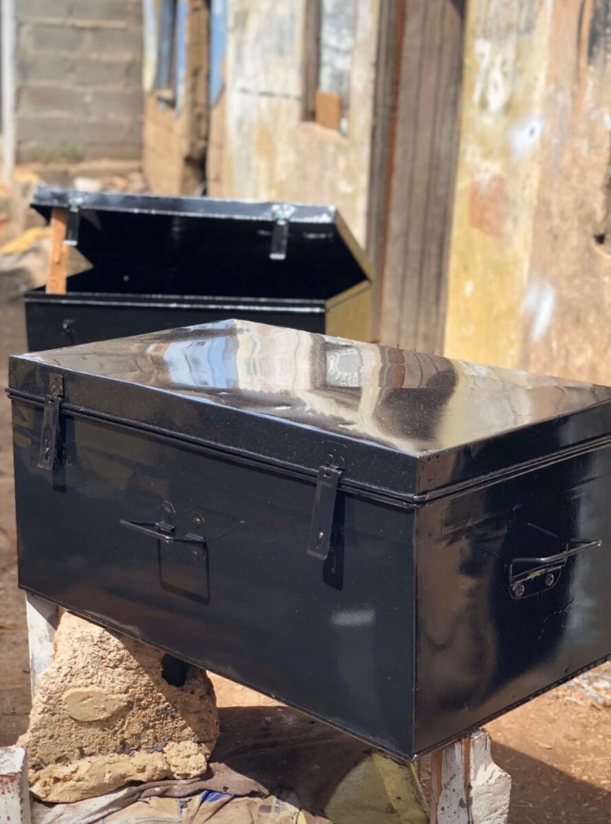 School boarding trunks