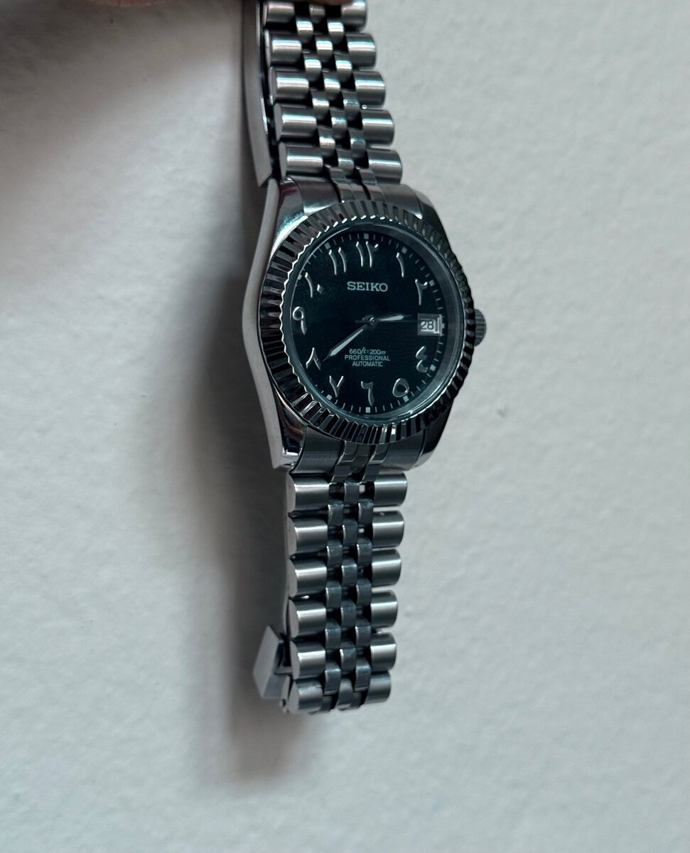 Montre Seiko mod Arabic noir