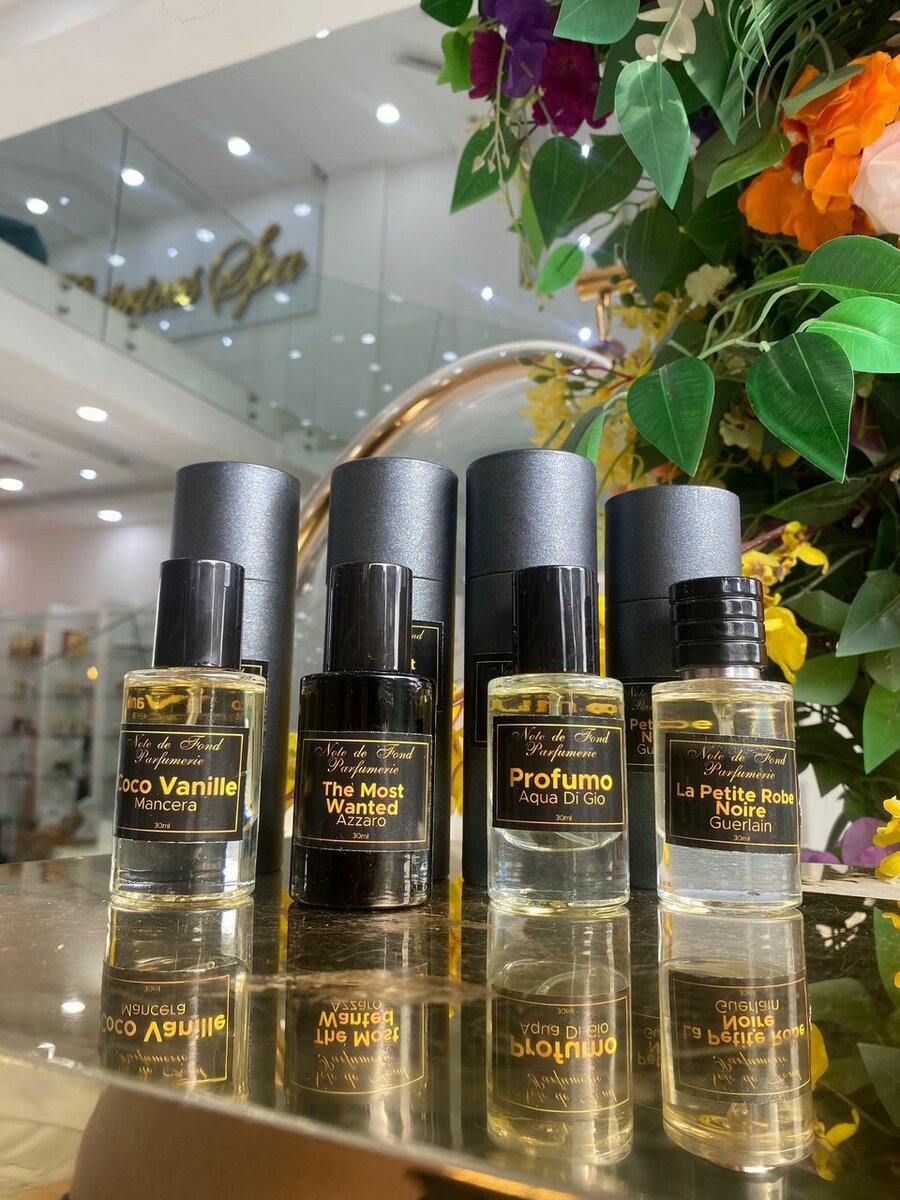 Collection  de Parfums