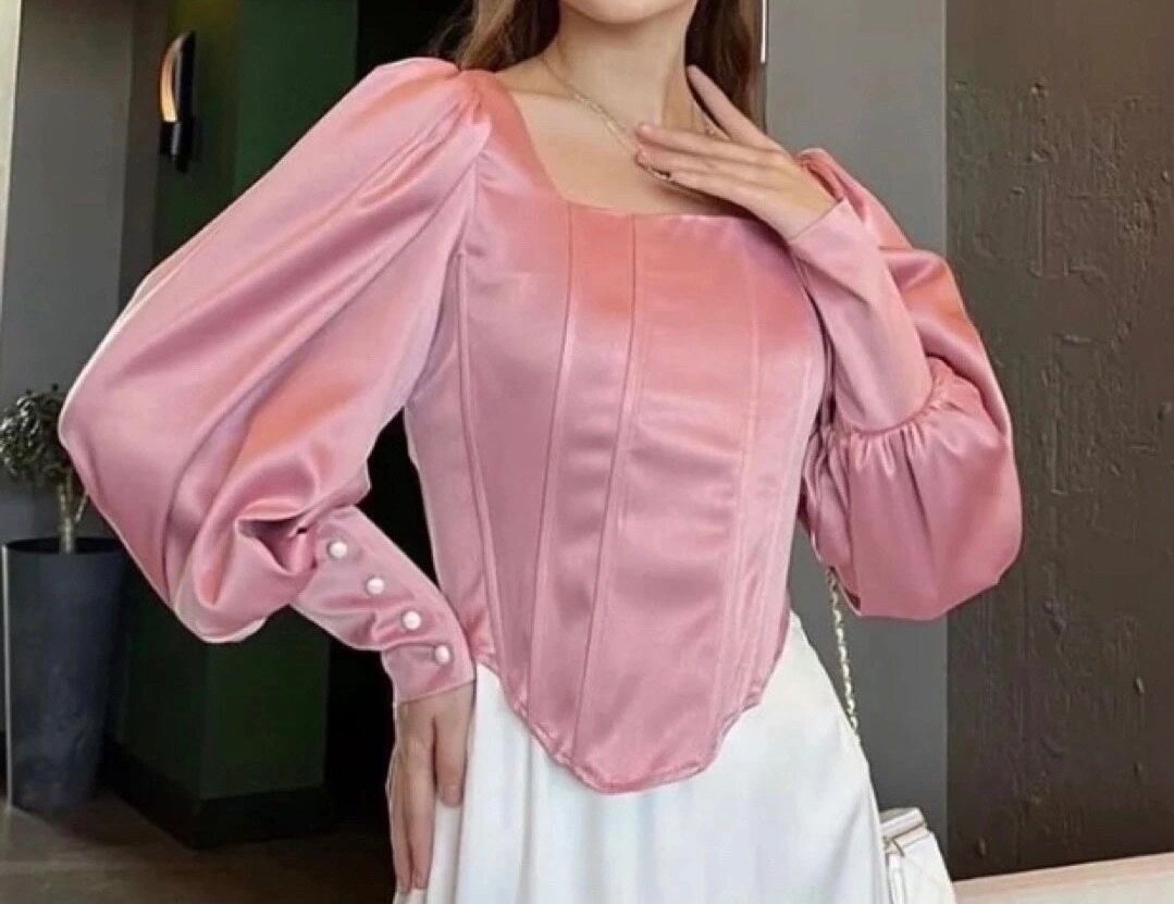 Корсетная блузка