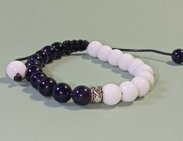 Bracelet en perles ajustable