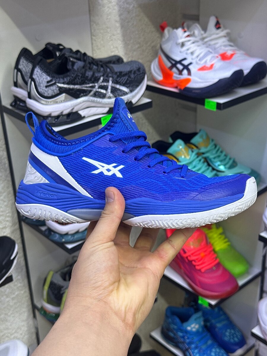 Асикс глид нова