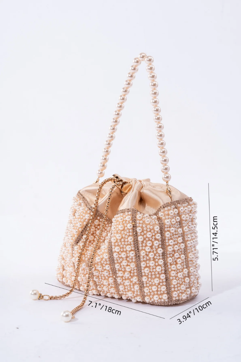 Pochette perlé chic