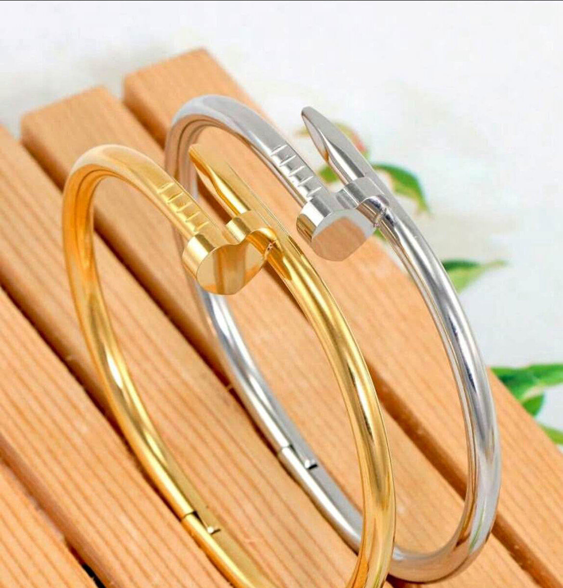 Cartier Bracelet Juste un Clou