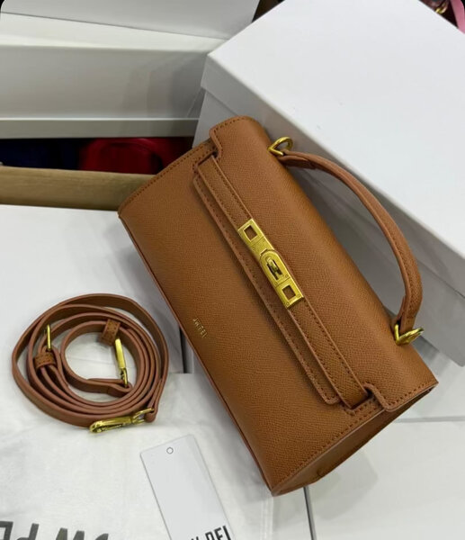 Sac à main élégant en cuir