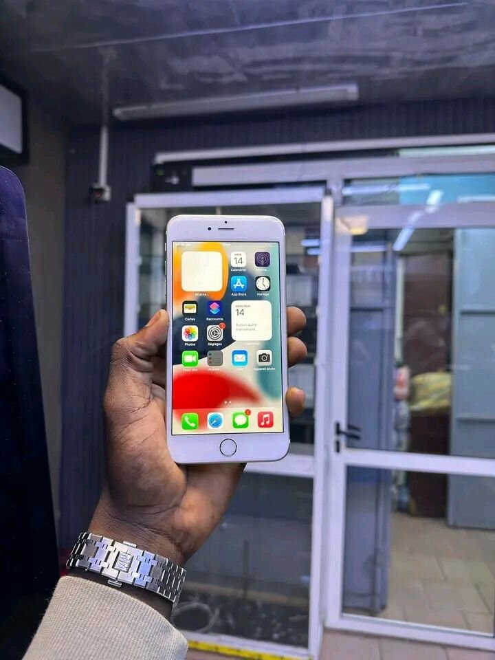 iPhone argent reconditionné