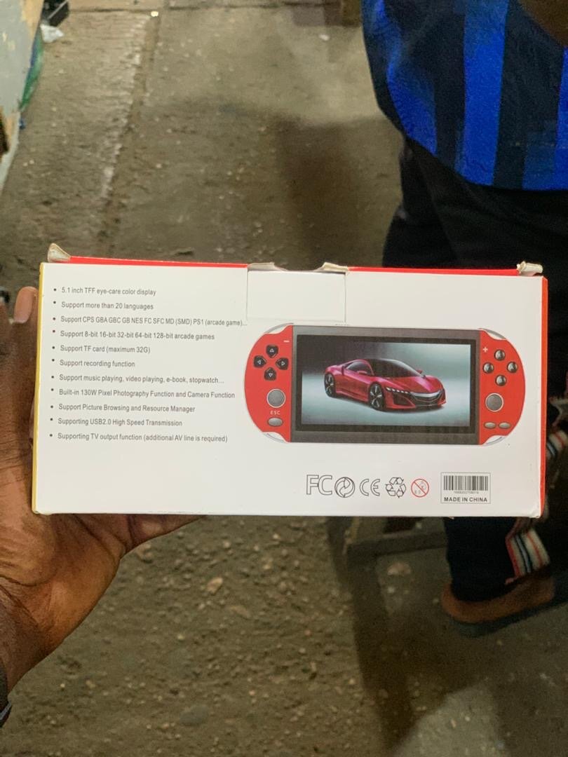 Console de jeu portable X7