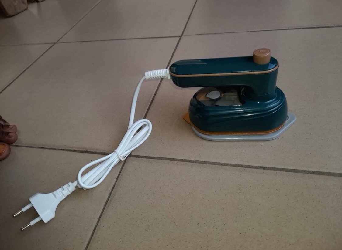 Mini Fer à Repasser Portable