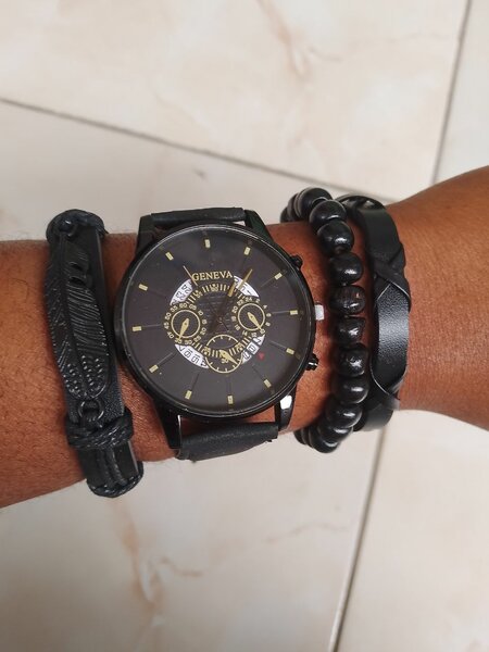 Montres élégantes Genève pour hommes