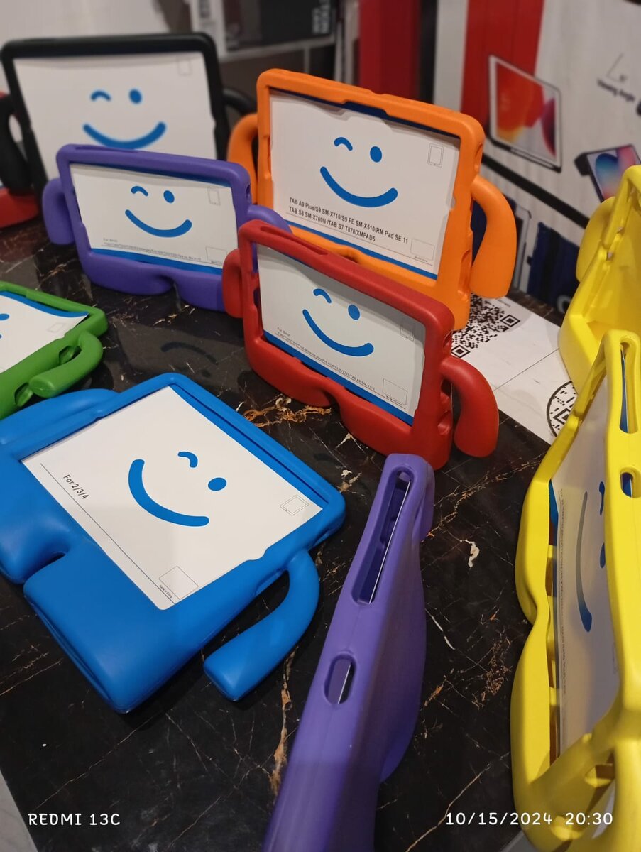 Apple ipad kids cases.