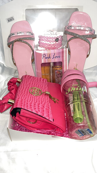 Coffret Cadeau Féminin Chic