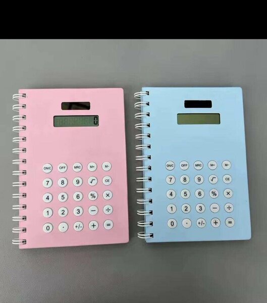 Carnet avec calculatrice intégrée