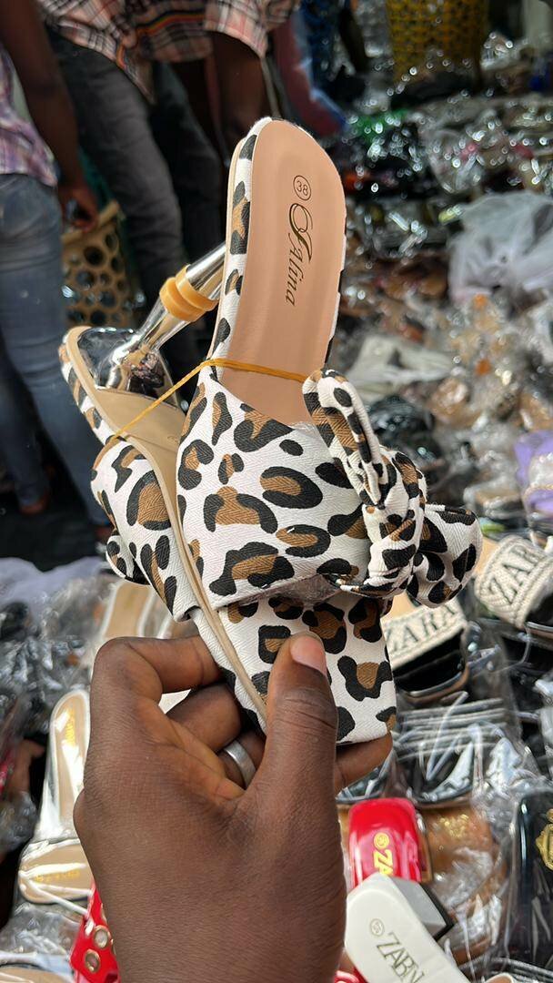 Sandales à talons élégantes