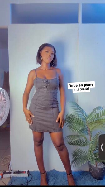 Robe en jean moderne