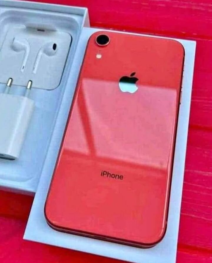 iPhone XR Rouge Neuf