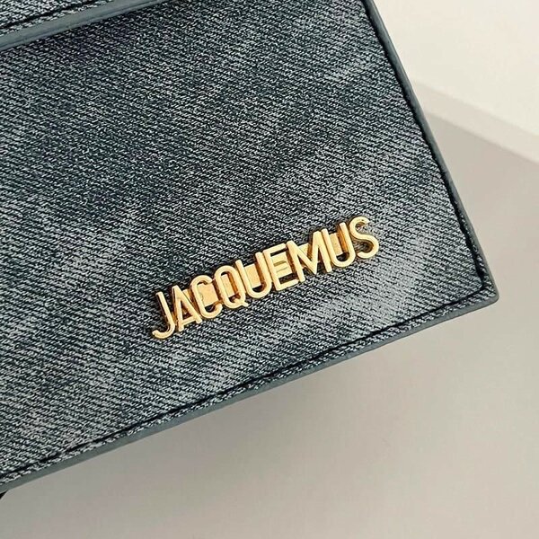 Sac à main en cuir élégant