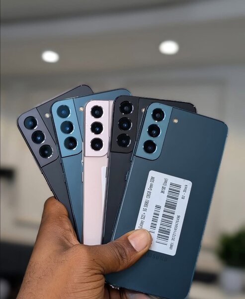 Samsung GALAXY S22 plus 128gig