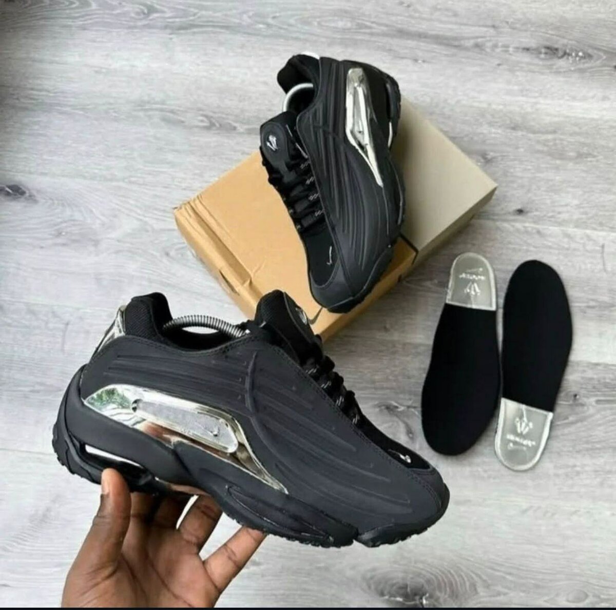 Nike Nocta HotStep dans carton