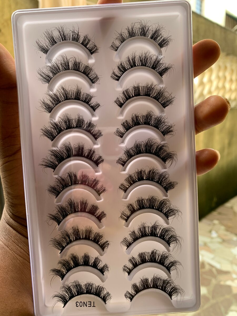 Cils Faux Volumineux 10 Paires