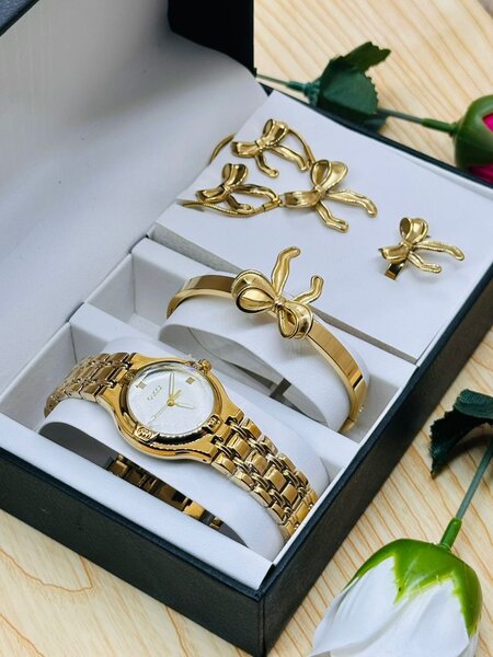 Ensemble Montre et Bijoux Luxe